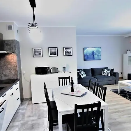 Blizej Morza Deluxe Apartmenty * コウォブジェク