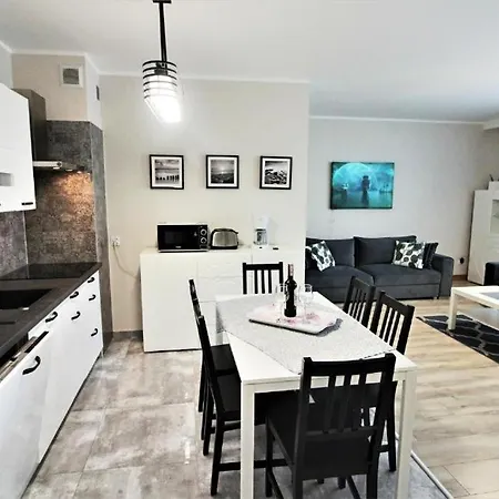 Blizej Morza Deluxe Apartmenty コウォブジェク