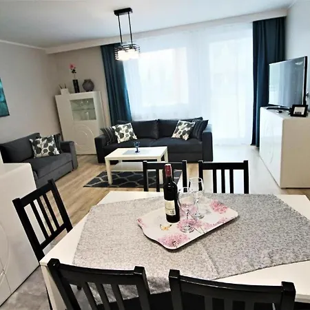 Blizej Morza Deluxe Apartmenty アパート